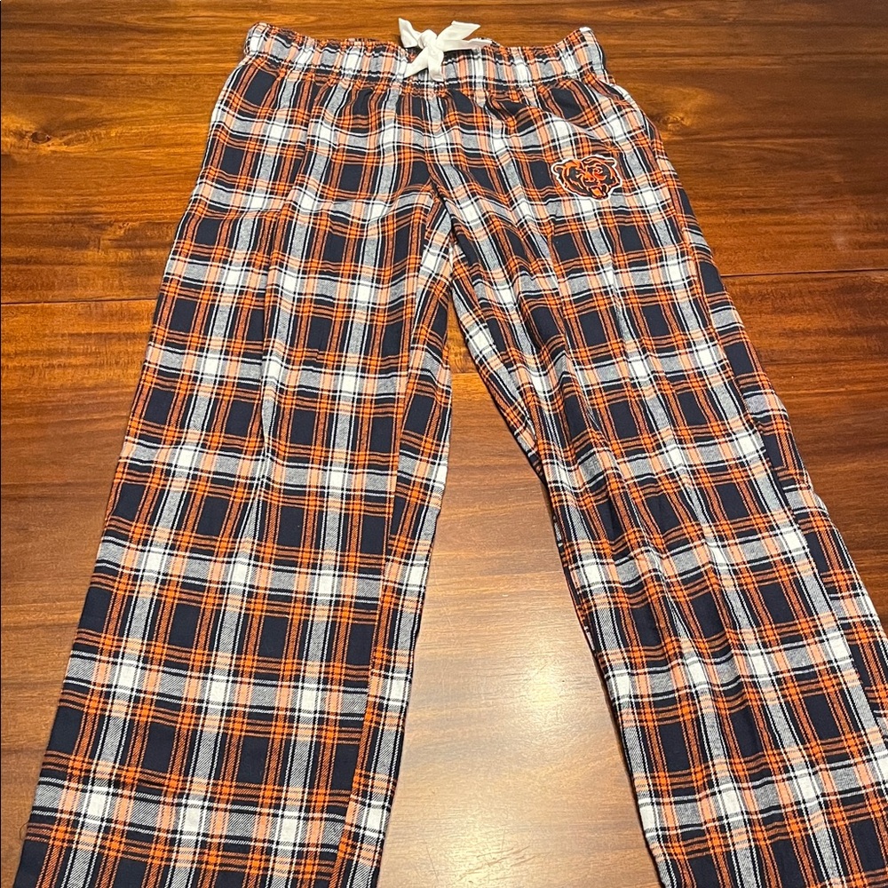 NFL Chicago Bears Women’s Light Flannel Pajama Bottoms - Orange and Navy